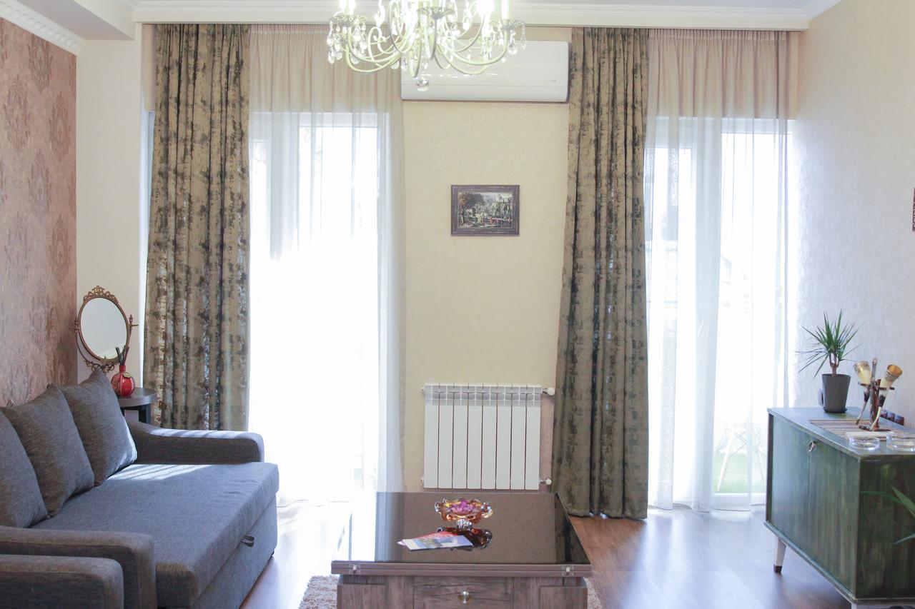 Salounique Lux Apartment Tbilisi Exterior photo